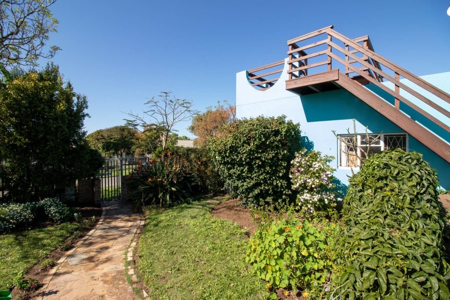 4 Bedroom Property for Sale in West Bank Eastern Cape